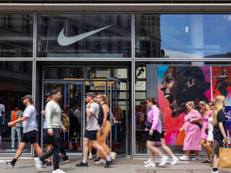 Nike v težavah: Je zdaj pravi čas za nakup delnice?