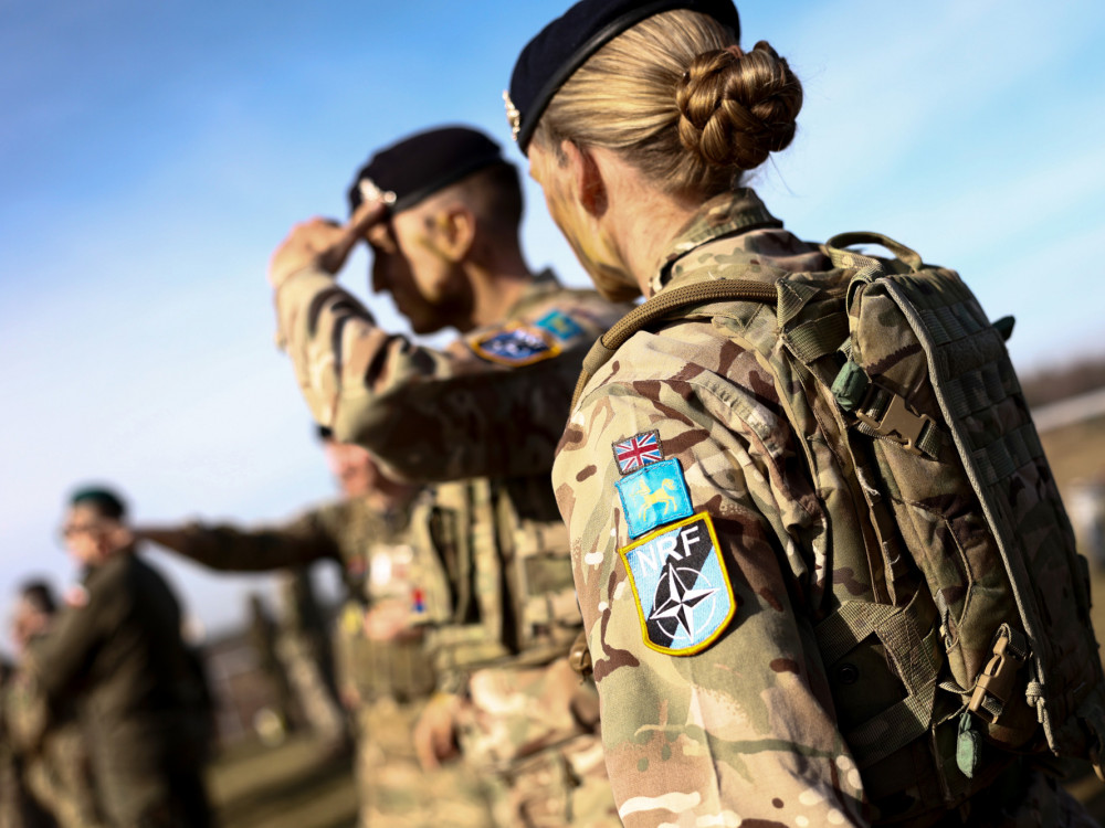 EU, Kanada in Velika Britanija v skupne nabave orožje