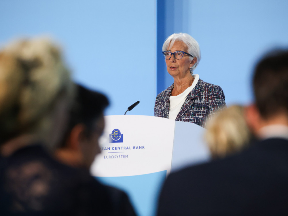 ECB tokrat brez reza pred poletnim premorom