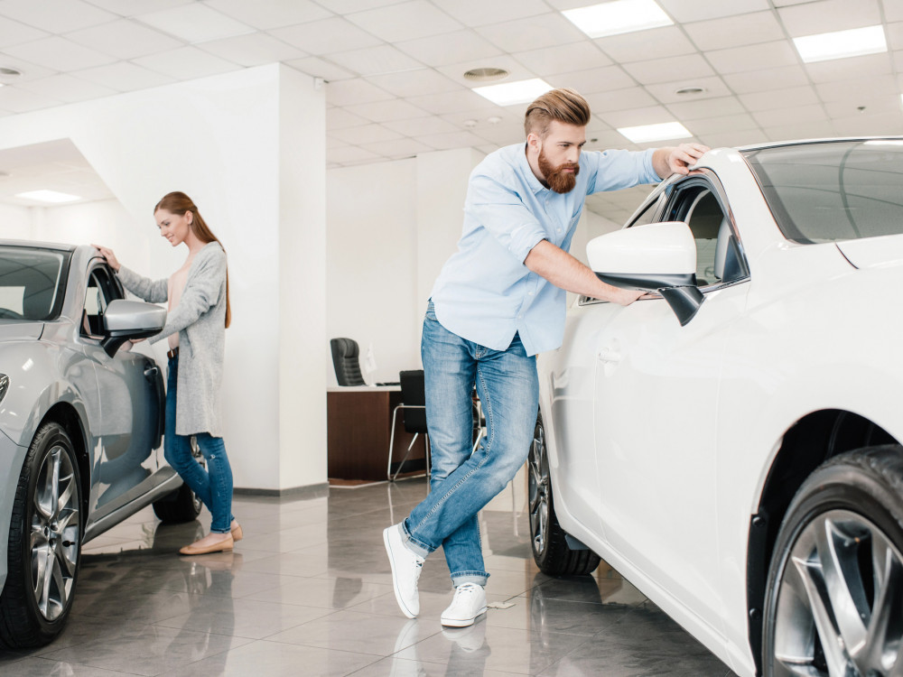 Avtotrgovci: Od kitajskih carin ne pričakujejo povečanja prodaje