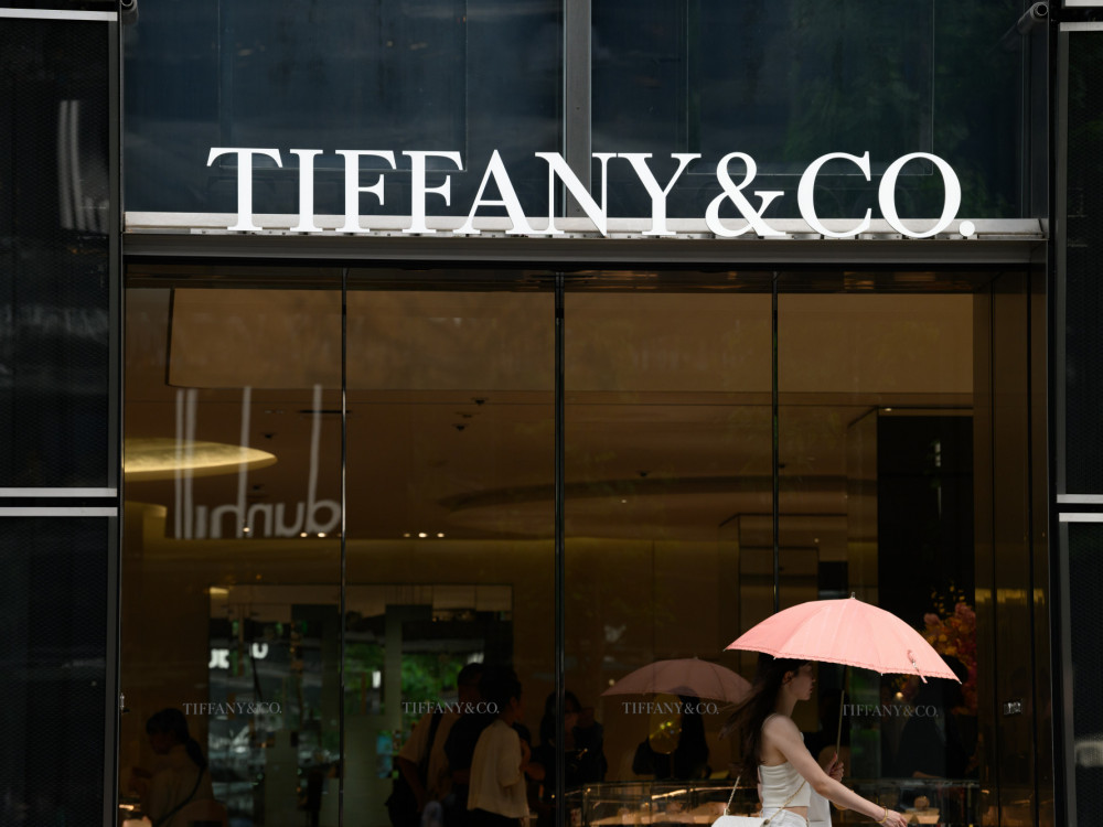 Kitajci kupujejo manj luksuza, Tiffany zateguje pas