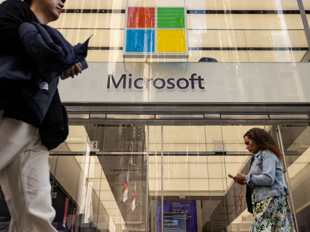 Top 5 novic za začetek dneva: Microsoft viša dobiček in obenem odpušča