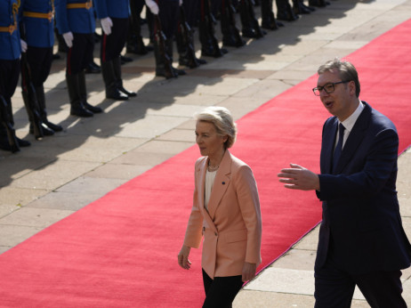 Širitev EU na Zahodni Balkan: Od praznih obljub do konkretnih dejanj. Kdo bo naslednji?