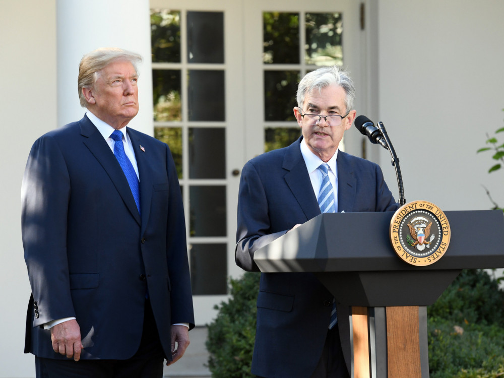 Top 5 novic za začetek dneva: Trump o odpustitvi Powlla: 'Zelo malo verjetna'