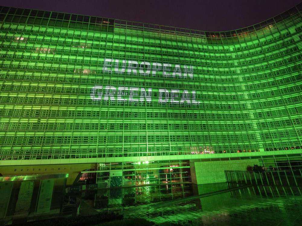 Težkokategorniki svarijo EU pred sproščanjem ESG pravil