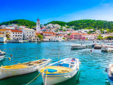 V zadnjem hipu: Koliko vas bo stal teden dopusta na Hrvaškem?
