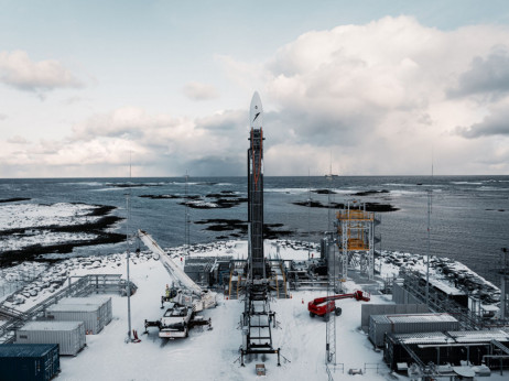 Slovenski satelit v vesolje na zasebni nemški raketi – evropski odgovor na SpaceX?