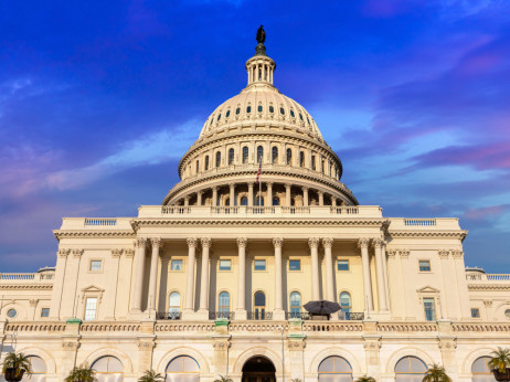 Top 5 novic za začetek dneva: EU ustavila trgovinski sporazum z ZDA, zakaj se je Vzajemna podražila za 20-krat