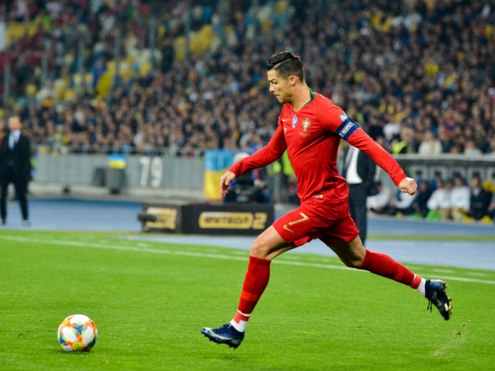 Cristiano Ronaldo širi imperij: Po hotelih zdaj še v filmsko panogo