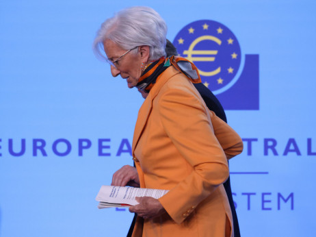 Evropske banke mimo ECB v izdajo stabilnih kovancev. Na kateri strani sta NLB in OTP banka?