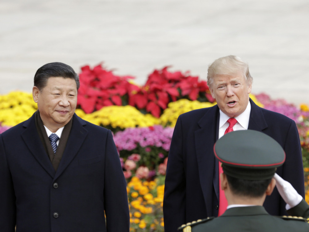 Top 5 novic za začetek dneva: Trump želi dogovor s Kitajsko, ta rahlja sankcije proti Bruslju