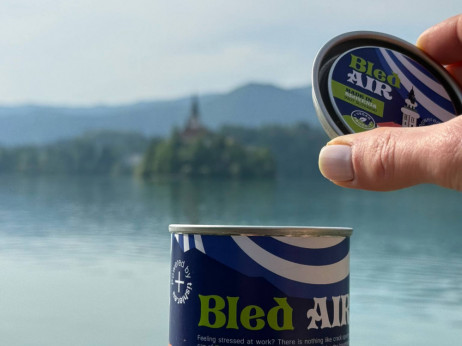 Koliko stane pločevinka zraka z Bleda ali Lošinja