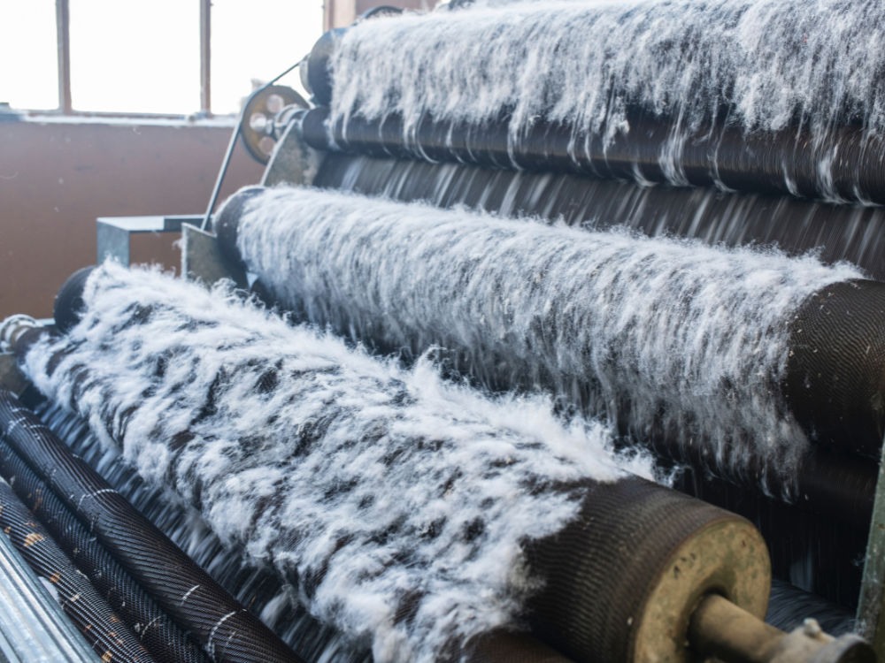 Zakaj se vaša stara majica skoraj nikoli ne reciklira?