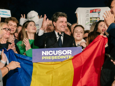 Top 5 novic za začetek dneva: Supervolilna nedelja, prvi vrh Bruselj – London po brexitu