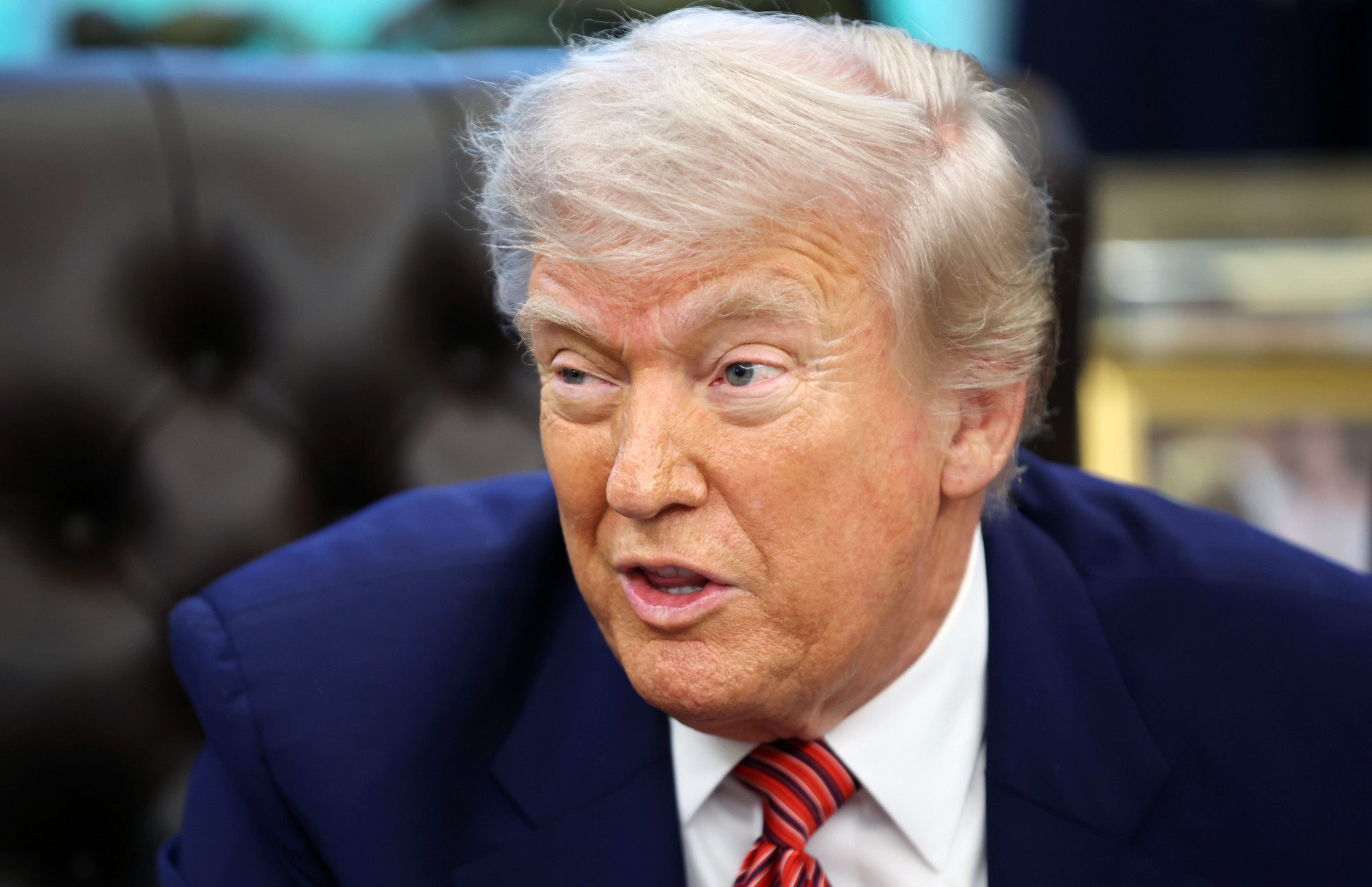 TACO trgovanje ali stava na Trumpovo popuščanje