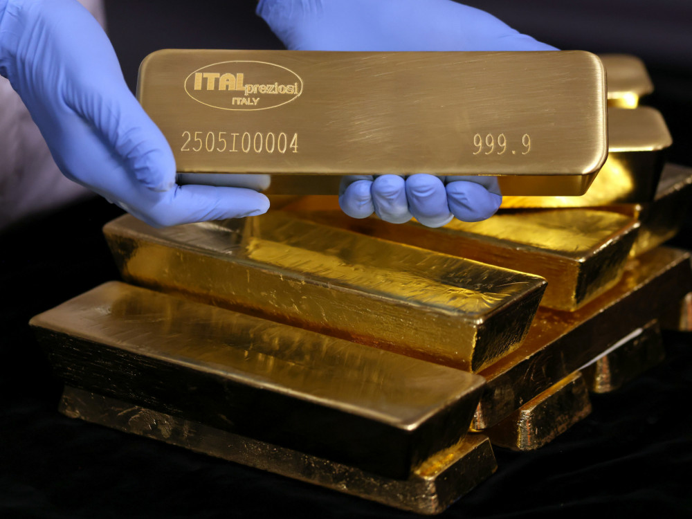 Centralne banke imajo vse razloge, da še naprej kupujejo zlato