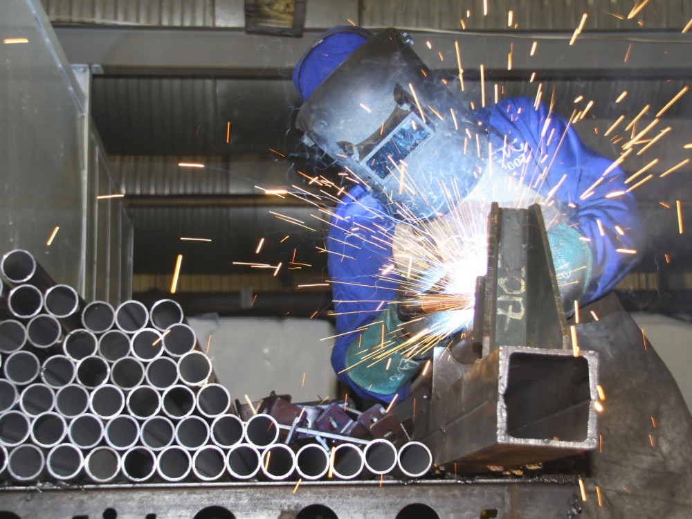 Kako visoke Trumpove carine kvarijo načrte slovenskim proizvajalcem aluminija?