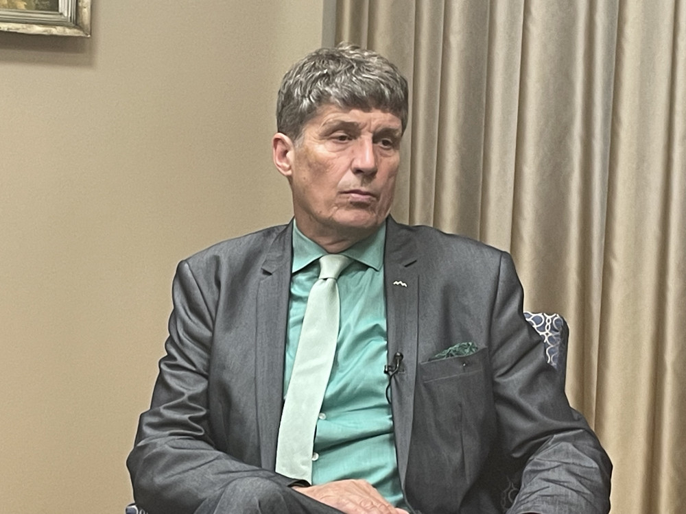 Minister Borut Sajovic: 'Čas je, da izpolnimo, kar smo Natu obljubili'