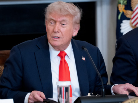 Top 5 novic za začetek dneva: Prihaja pismo Donalda Trumpa