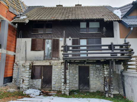 MORS išče kupca za apartmaja na Kopah