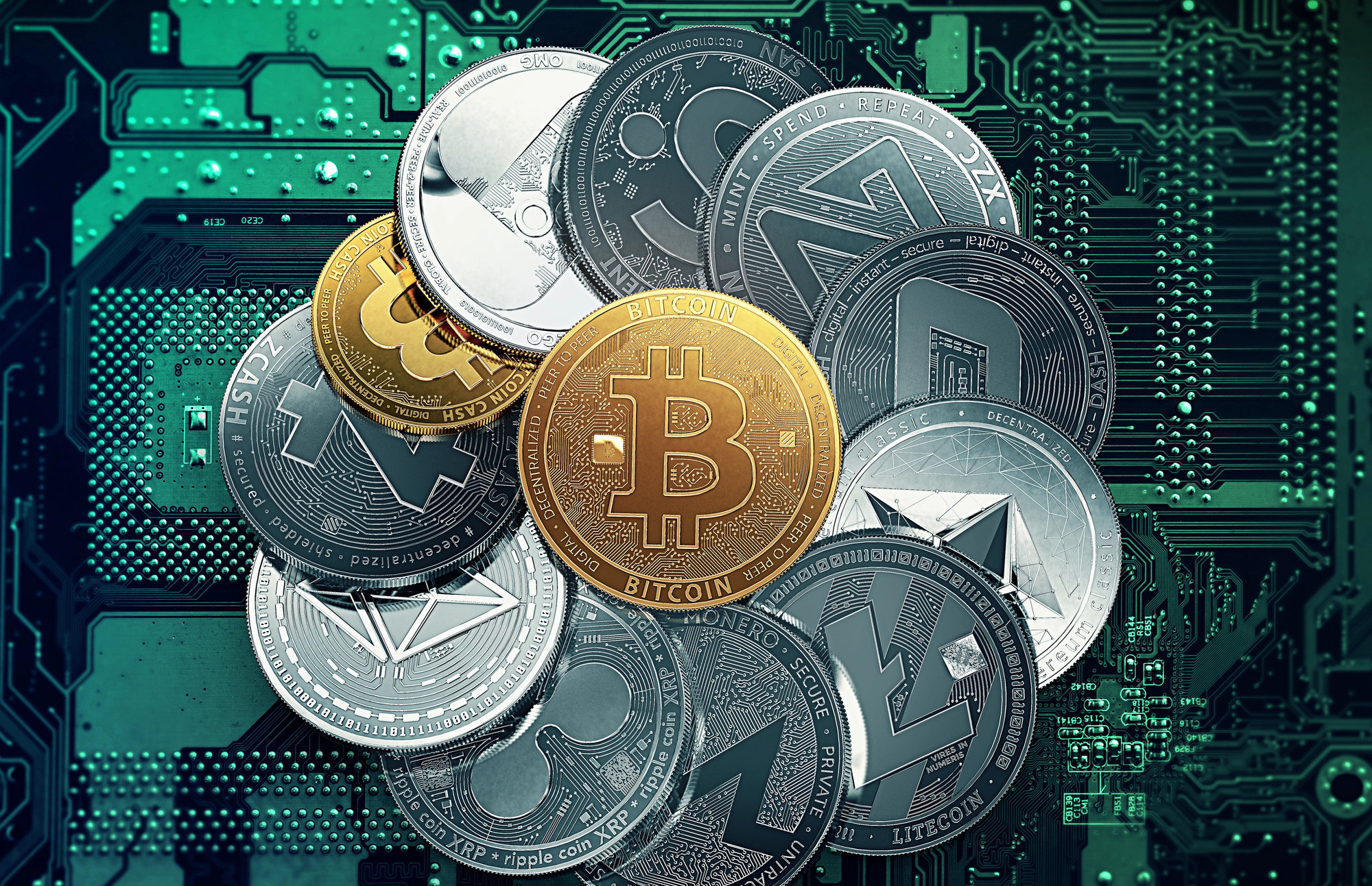 Bitcoin na rekordu – je prišel čas za manjše kriptokovance?