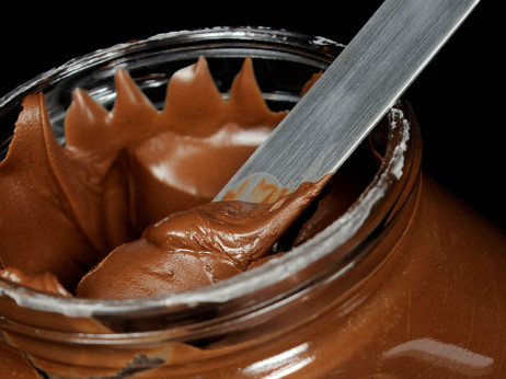 Pomanjkanje lešnikov pretresa trg – Nutella bi nas lahko drago stala