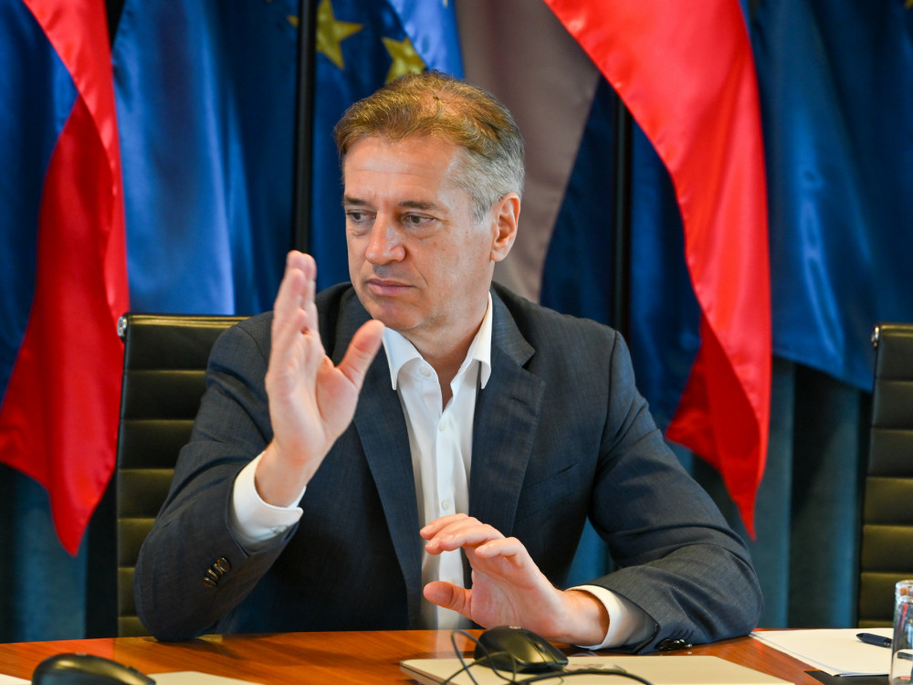 Izjave tedna: 'Meni se je predsednik vlade zasmilil'