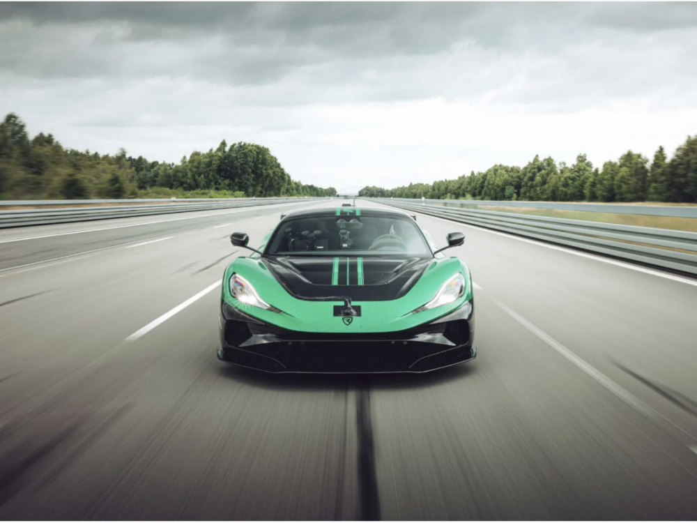 Rimac Nevera R leti po cesti, v prodaji pa – zavora