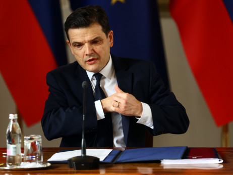 Izdaja prve obveznice SLB uspešna, leta 2026 sledi panda obveznica