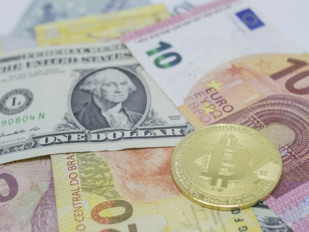 Pasti genialnega zakona, ki ureja stabilne kovance