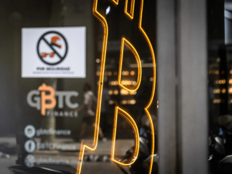 Bitcoin in ether se bližata rekordu
