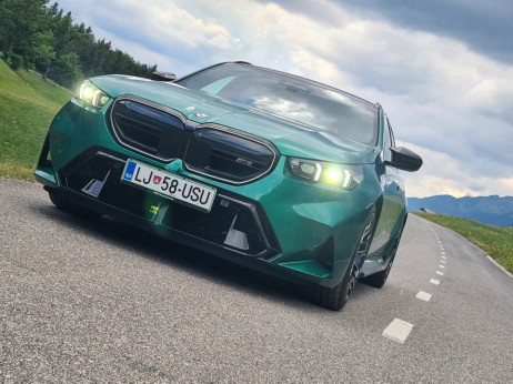 Test BMW M5: ko drugi avtomobili obstanejo