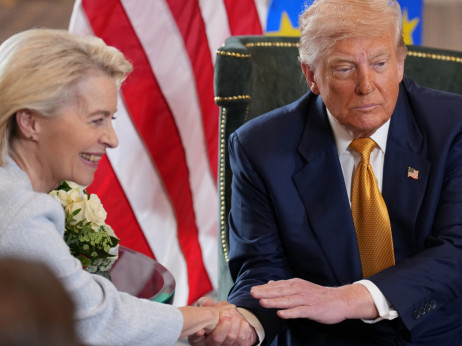 Iran in ZDA poskušata v vojno potegniti EU; kakšen bo odziv Bruslja?