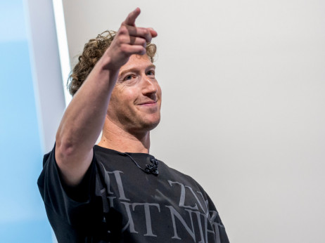Zuckerbergov pogled v prihodnost dvignil delnico Mete