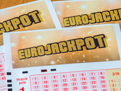 Loto, Polymarket, Kalshi ... milijoni od iger na srečo – kdo ima največ koristi?