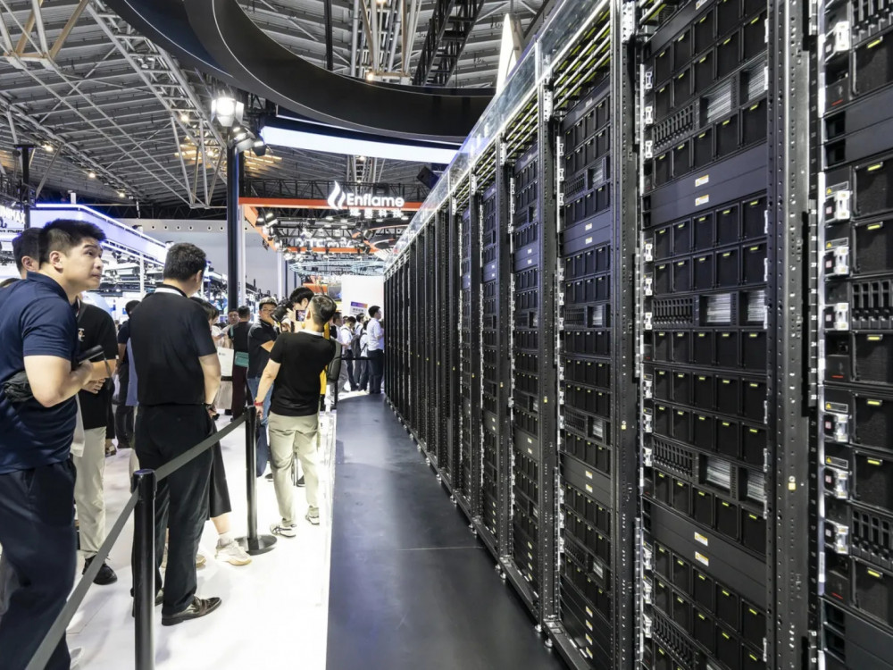 Silovita rast kitajskih čiparjev