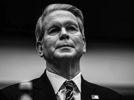 Portret: Kdo je Scott Bessent, vplivni Trumpov finančni minister