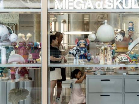 Labubu norija ne pojenja, Pop Mart z rekordom