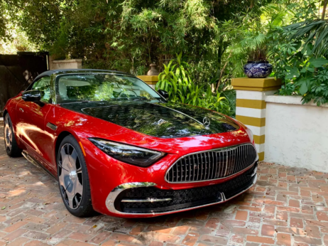 Mercedes-Maybach SL 680 za 280 tisoč evrov ni za sramežljive