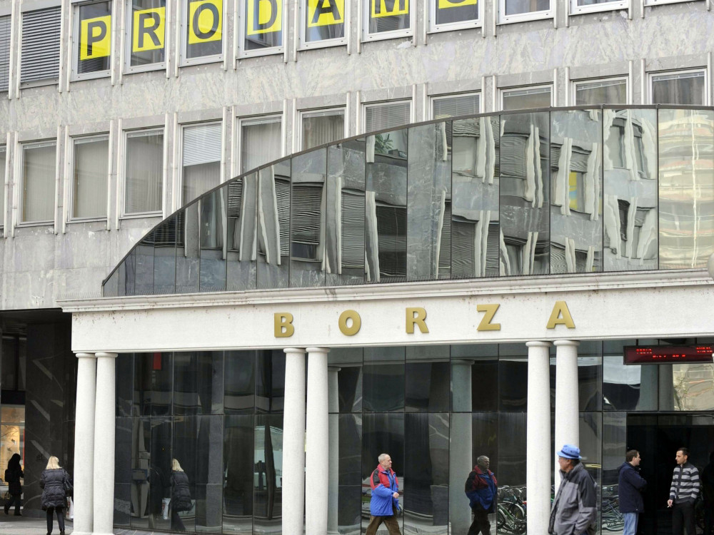 Kupiti ali prodati - kakšna so priporočila analitikov za vroče slovenske delnice