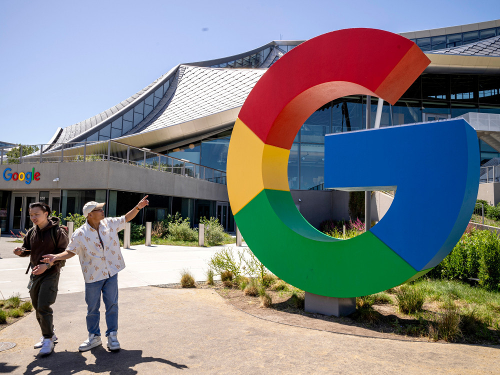 Kitajska v znak sprave zaustavlja preiskavo Googla