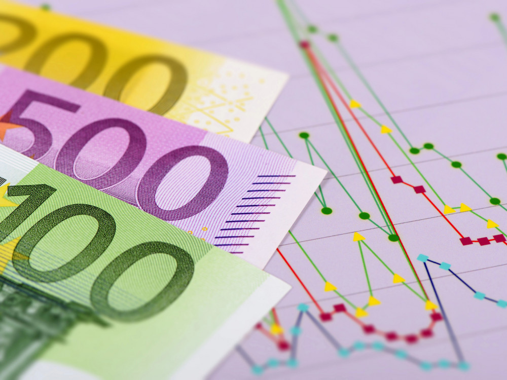 Kako državna podjetja kopičijo milijone