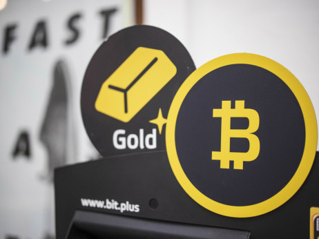 Bitcoin: Tvegana preteklost, zlata prihodnost?