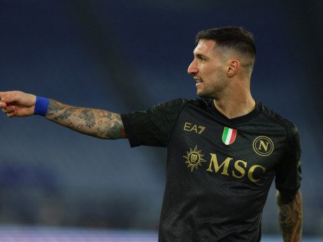 Armani in Napoli rušita pravila: Dvomestno število dresov kot nova norma
