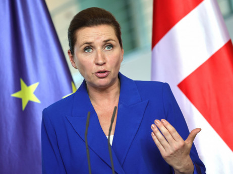 Danski pred vrhunskim srečanjem na pomoč nemška mornarica