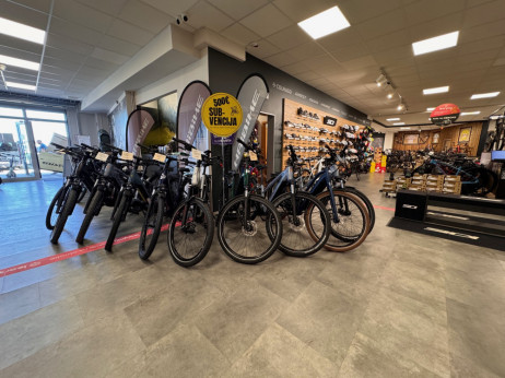 Spar prodal športno verigo Hervis