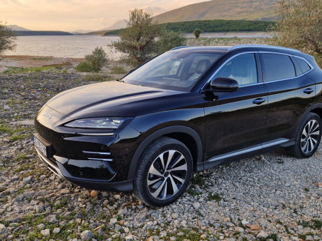 Test BYD Seal U: Dober vtis z zanimivo ceno, ki ubije vozniškega duha