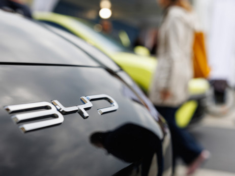 BYD dosegel prodajni cilj: Bo prehitel Teslo in postal največji proizvajalec električnih vozil?