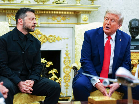 Zelenski in Trump se bosta sestala, medtem ko Rusija dvomi o mirovnem načrtu