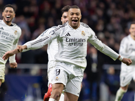 Konec "čistega" Real Madrida: Pérez načrtuje zgodovinsko spremembo